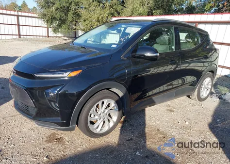 2023 Chevrolet Bolt Euv Fwd Lt z USA, uszkodzony, nr VIN 1G1FY6S01P4144879